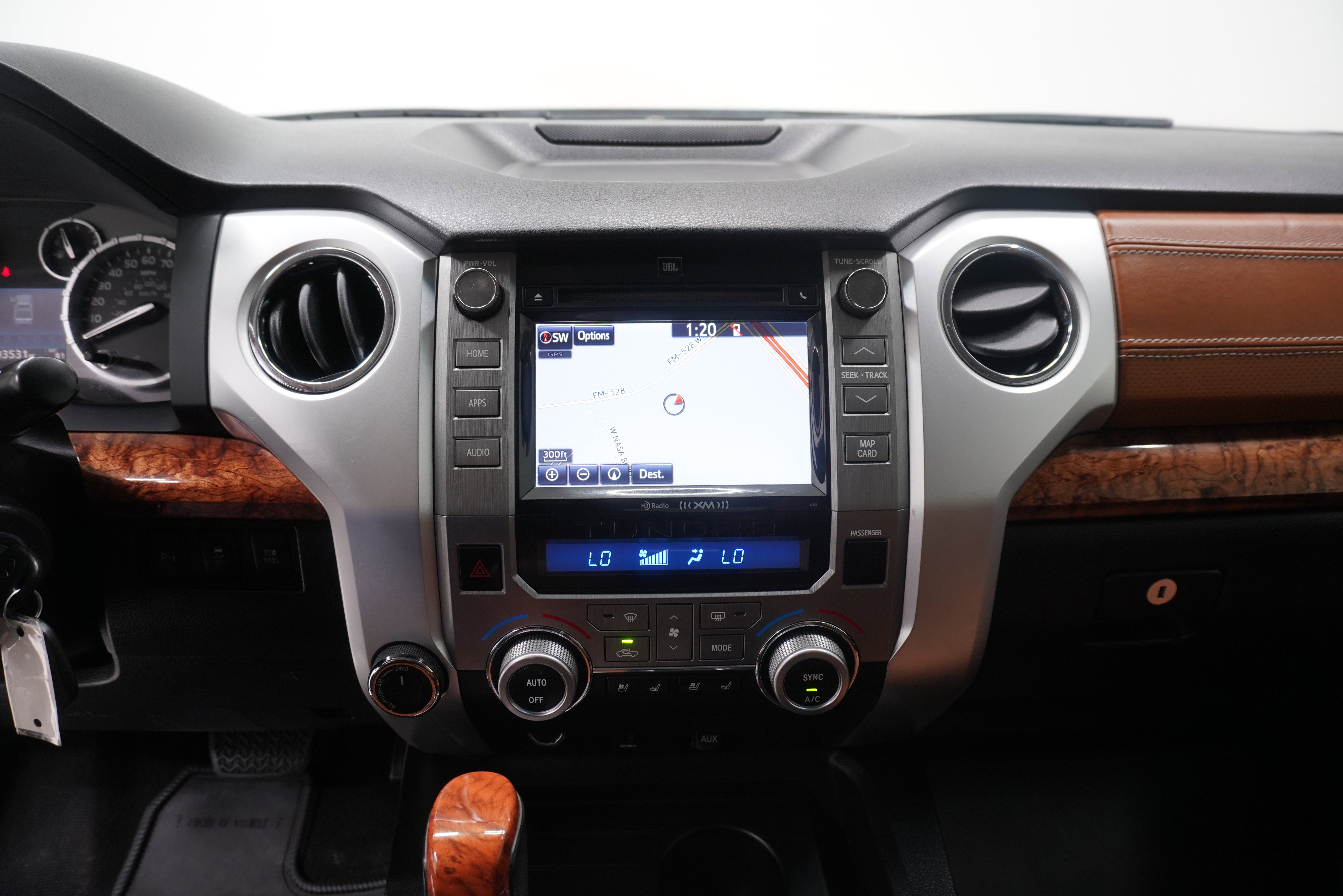 Used 2015 Toyota Tundra 1794 Edition AWD/4WD image 20