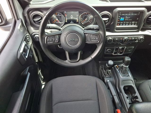 Used 2022 Jeep Gladiator Sport AWD/4WD image 13