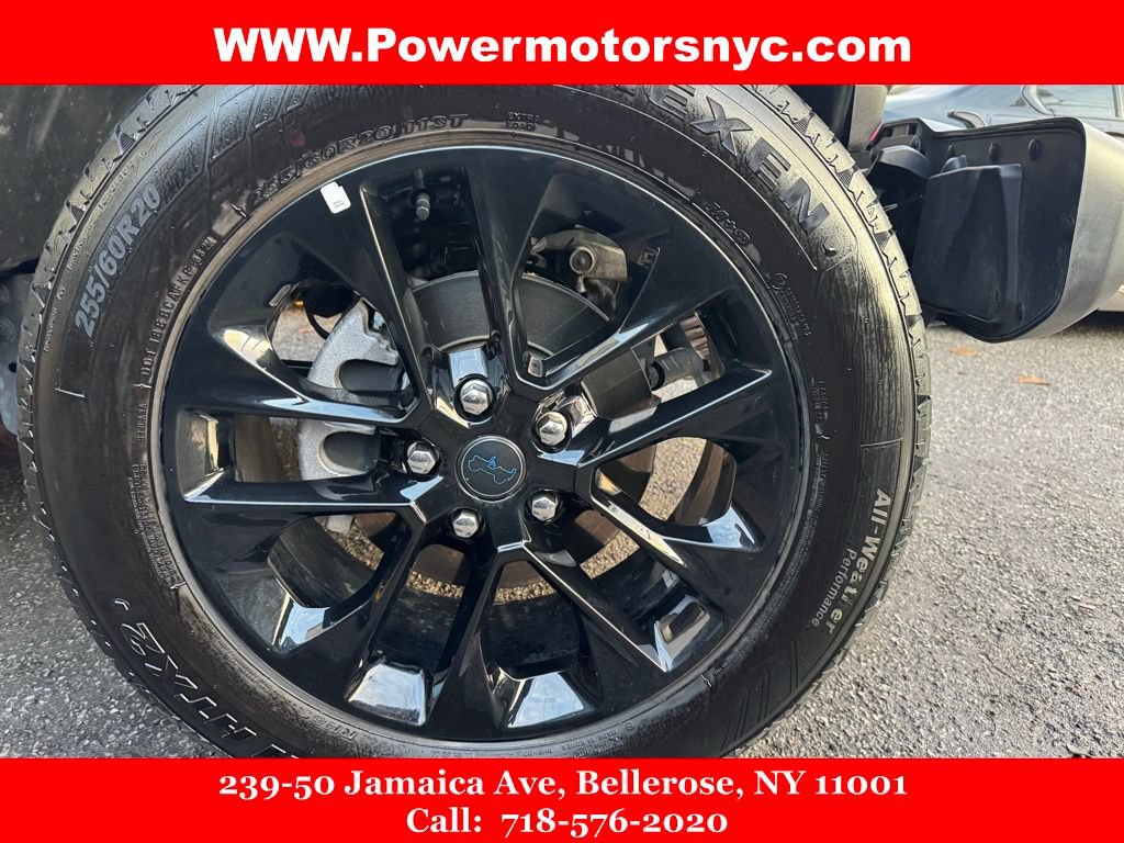 Used 2025 Jeep Wrangler Unlimited Sahara w/ Safety Group AWD/4WD image 14