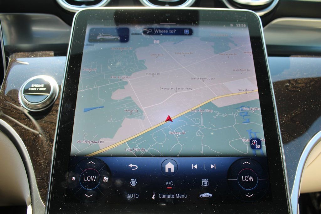 Certified 2025 Mercedes-Benz GLC 350e image 40