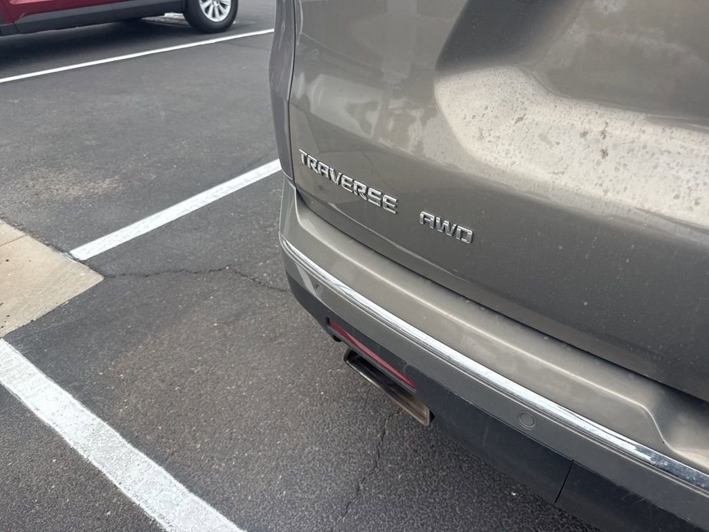 Used 2019 Chevrolet Traverse Premier AWD/4WD image 10