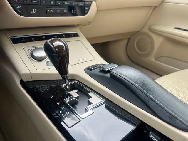 Used 2013 Lexus ES 350 FWD image 16
