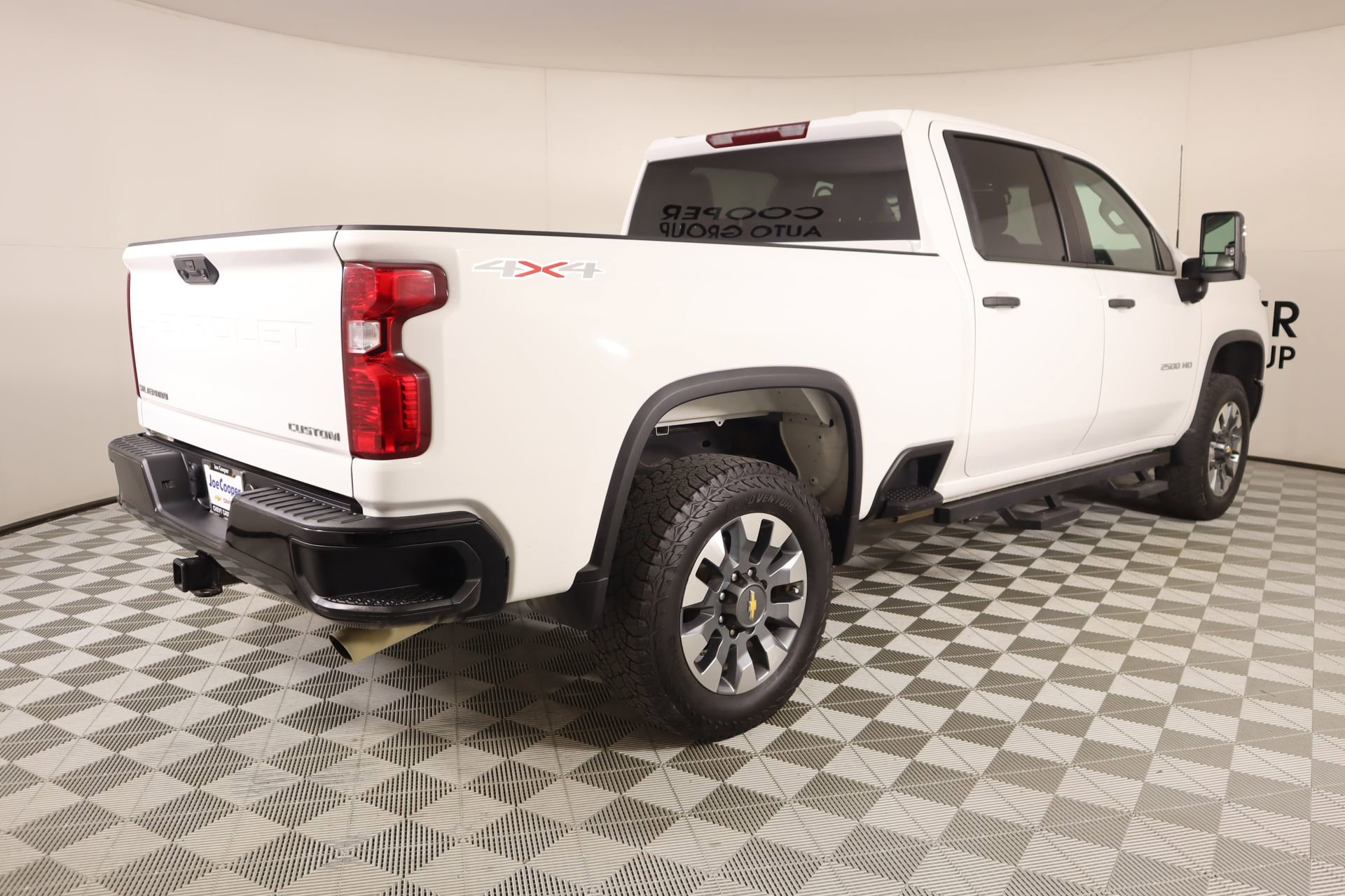 Used 2023 Chevrolet Silverado 2500 Custom w/ Custom Value Package AWD/4WD image 19