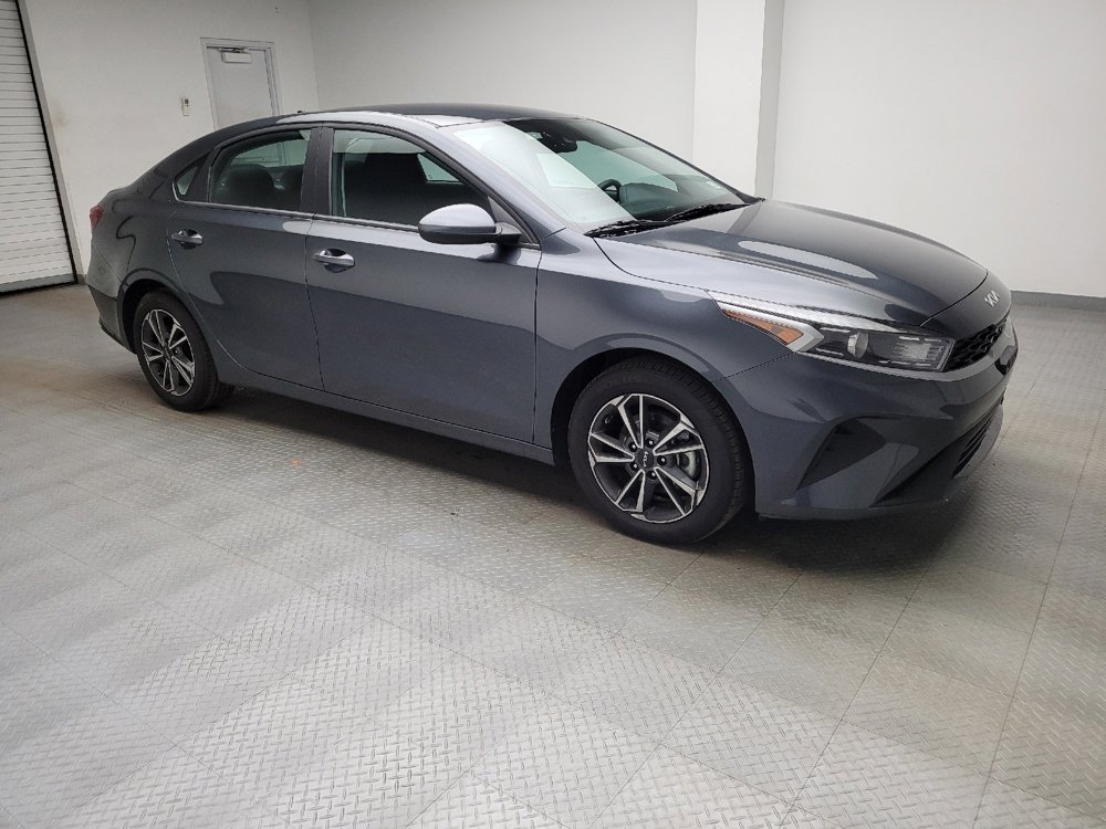 Used 2023 Kia Forte LXS image 11