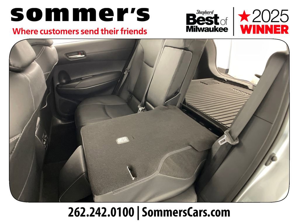 Used 2025 Toyota Corolla Cross XLE w/ Convenience Package image 27