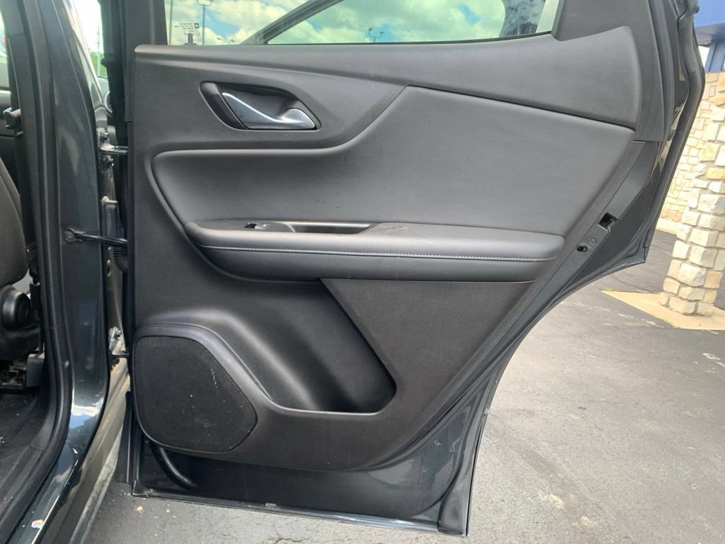 Used 2019 Chevrolet Blazer LT FWD image 33