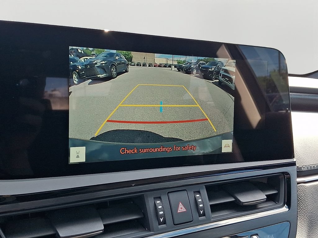 Used 2025 Lexus ES 350 w/ Premium Package FWD image 18