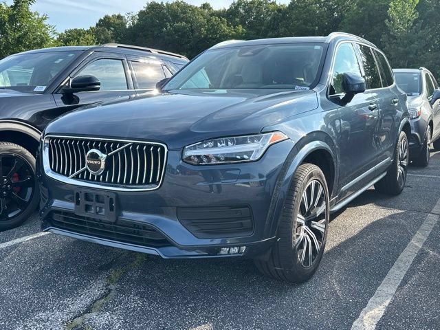 Used 2023 Volvo XC90 B5 Core w/ Climate Package AWD/4WD image 3
