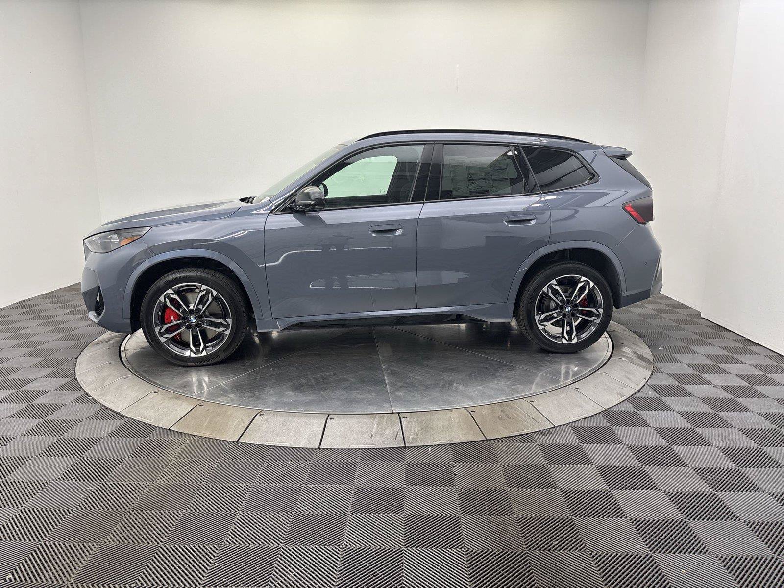 New 2027 BMW X1 xDrive28i AWD/4WD image 16