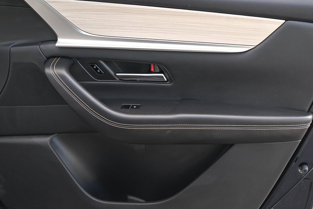 Certified 2025 MAZDA CX-90 3.3 Turbo w/ Preferred Package image 21