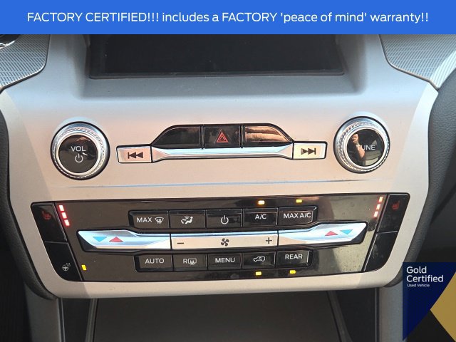 Used 2024 Ford Explorer XLT w/ Equipment Group 202A AWD/4WD image 32