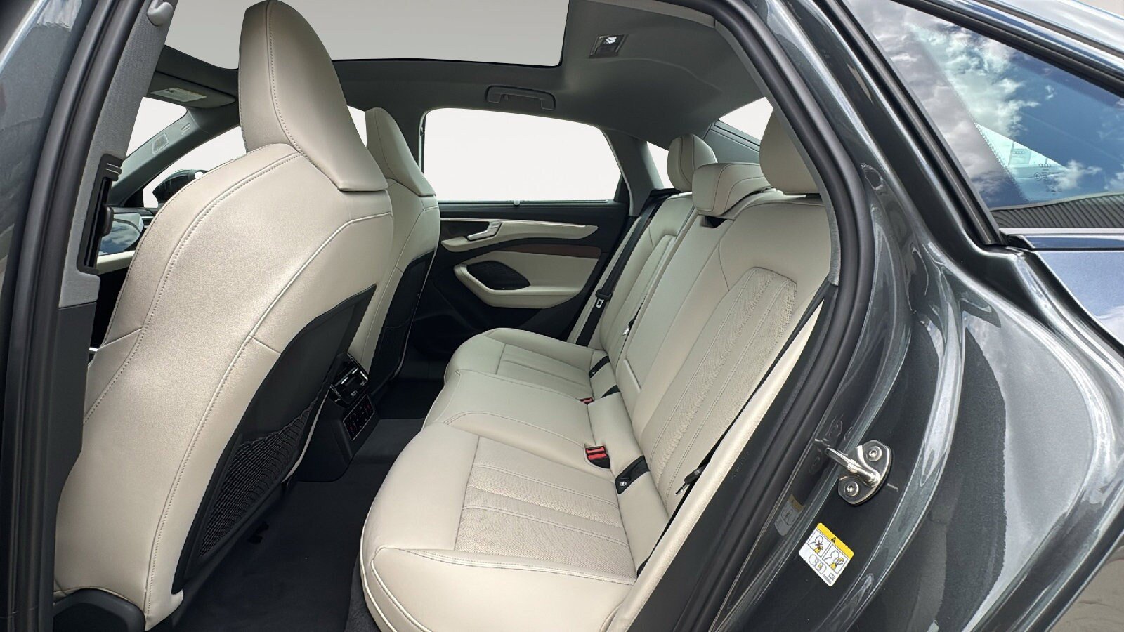 New 2026 Audi A6 Premium Plus AWD/4WD image 15