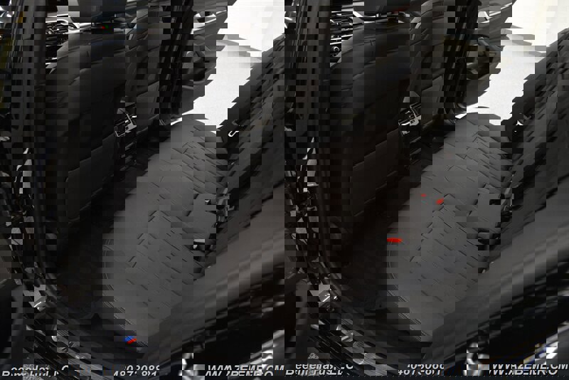 Used 2023 BMW 540i w/ M Sport Package image 26