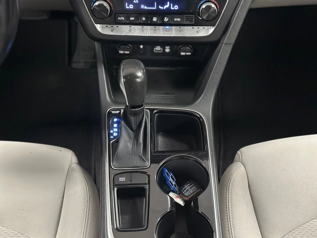 Used 2019 Hyundai Sonata SEL w/ Cargo Package FWD image 18