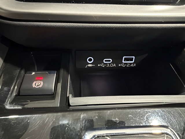 Certified 2025 Subaru Outback Premium AWD/4WD image 22
