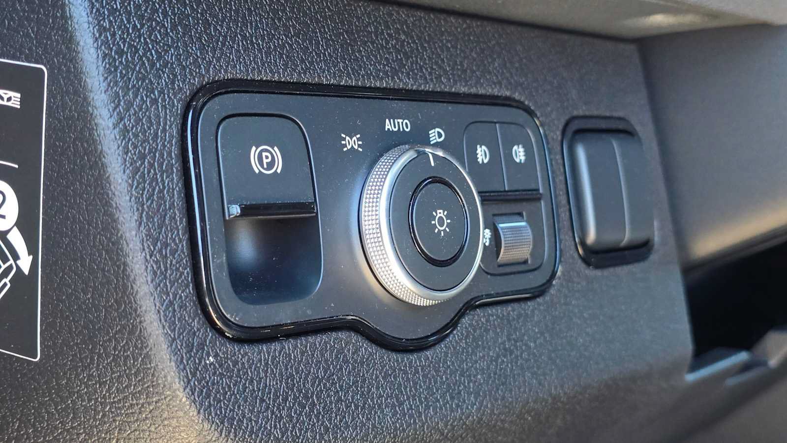 Used 2026 Mercedes-Benz Sprinter 2500 image 25