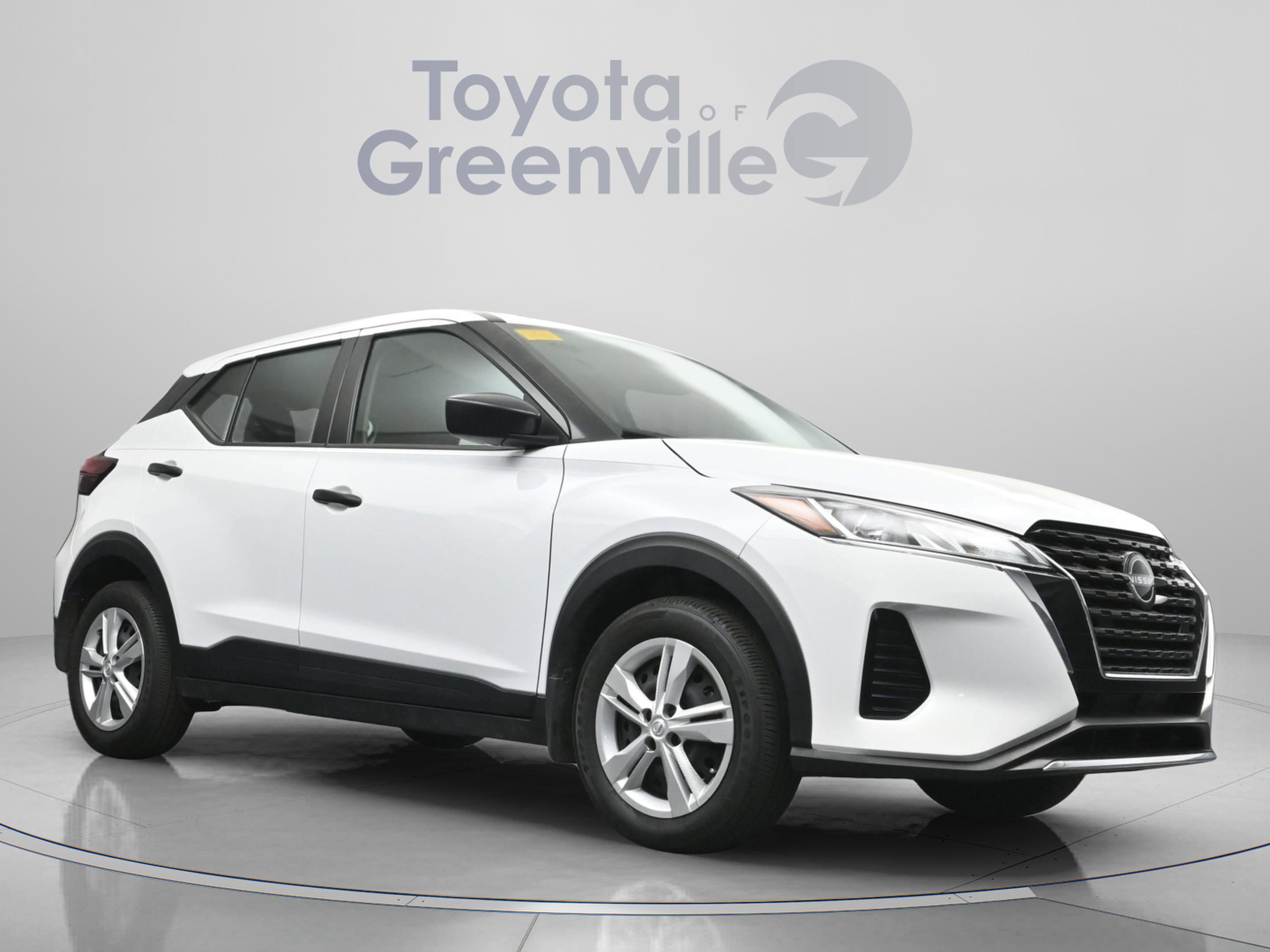 Used 2025 Nissan Kicks Play S image 19