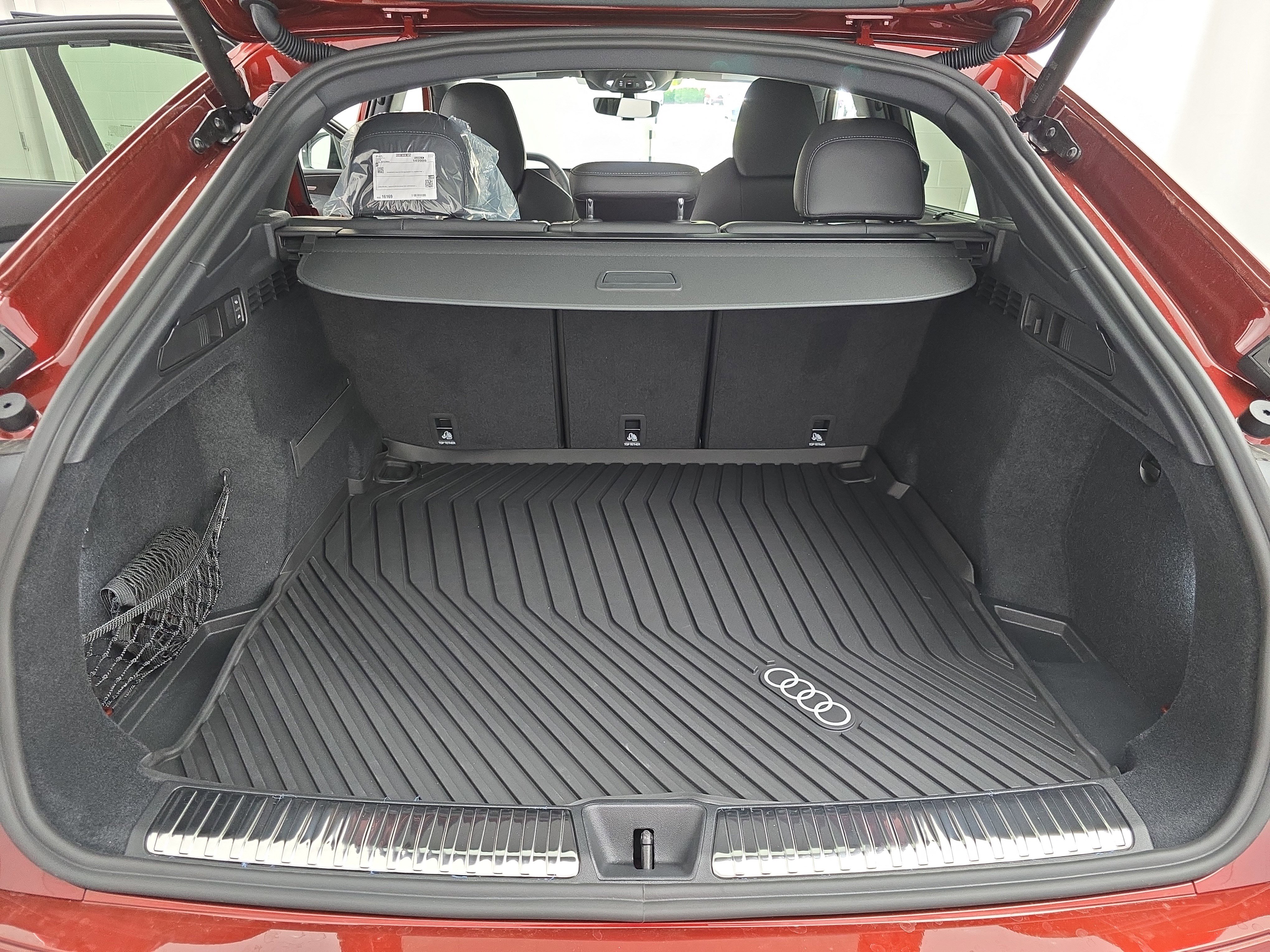 New 2026 Audi SQ5 Prestige AWD/4WD image 12