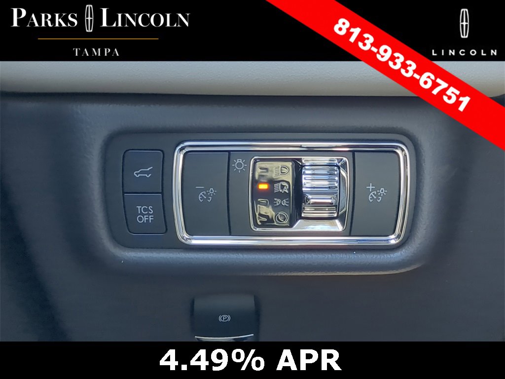 Certified 2022 Lincoln Nautilus FWD w/ Premium Package image 25