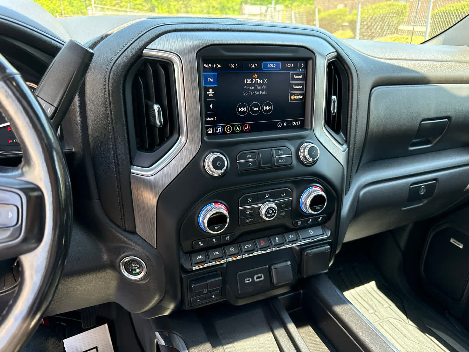 Used 2020 GMC Sierra 1500 Denali w/ Technology Package AWD/4WD image 19