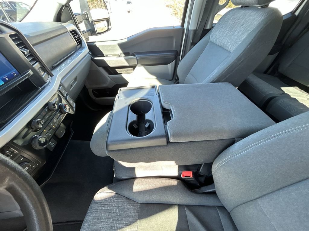 Used 2025 Ford F250 XLT w/ Snow Plow Prep Package image 21