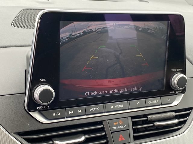 Used 2023 Nissan Altima 2.5 SR AWD/4WD image 11