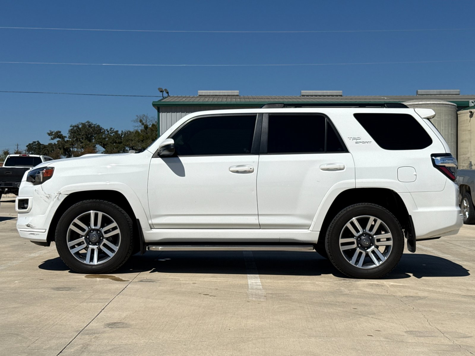 Used 2024 Toyota 4Runner TRD Sport AWD/4WD image 2