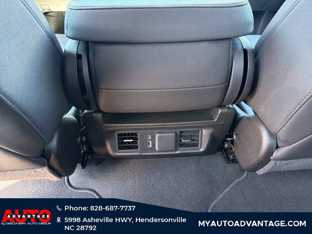 Used 2025 GMC Sierra 1500 SLT AWD/4WD image 29