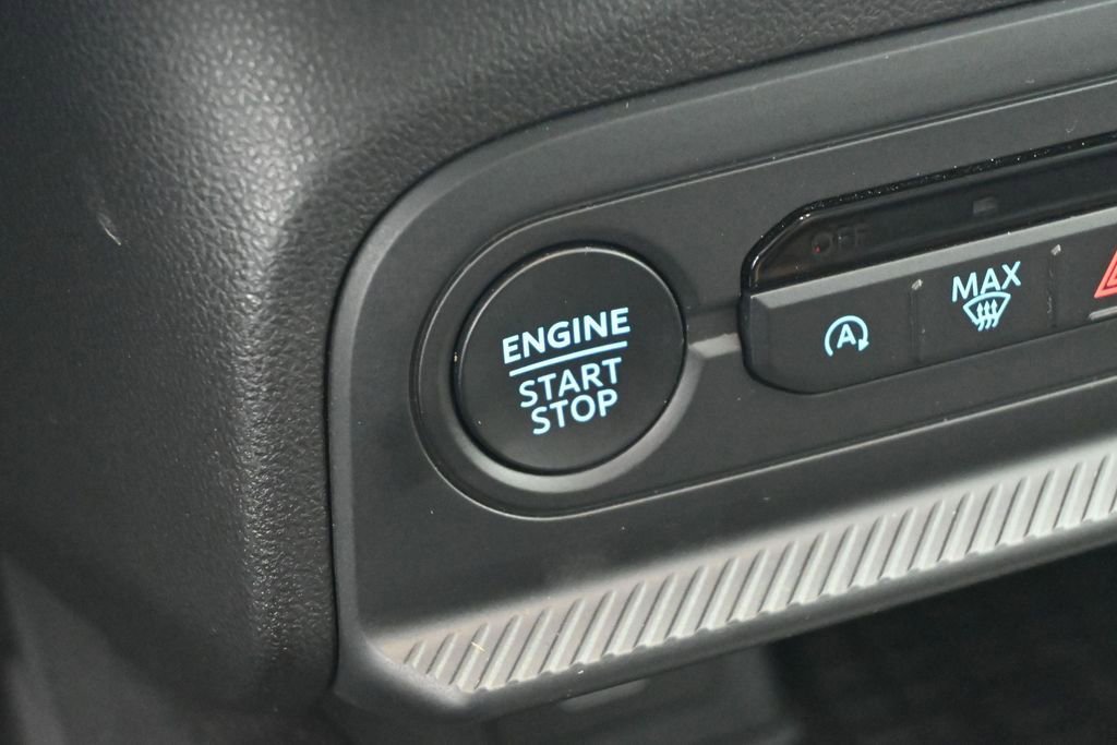 Used 2025 Ford Bronco Sport Outer Banks w/ Outer Banks Tech Package+ AWD/4WD image 14