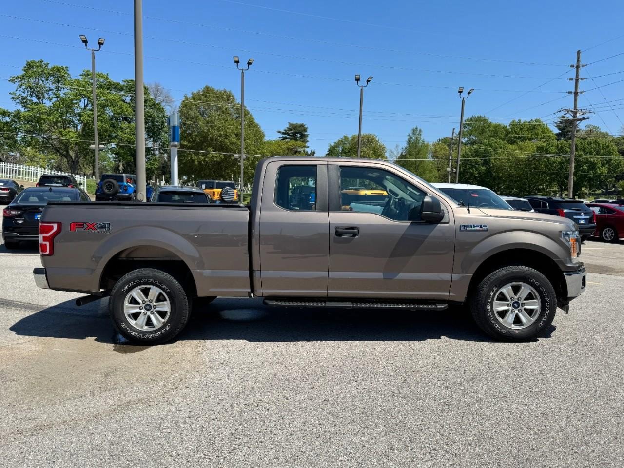 Used 2018 Ford F150 XL w/ Equipment Group 101A Mid AWD/4WD image 2
