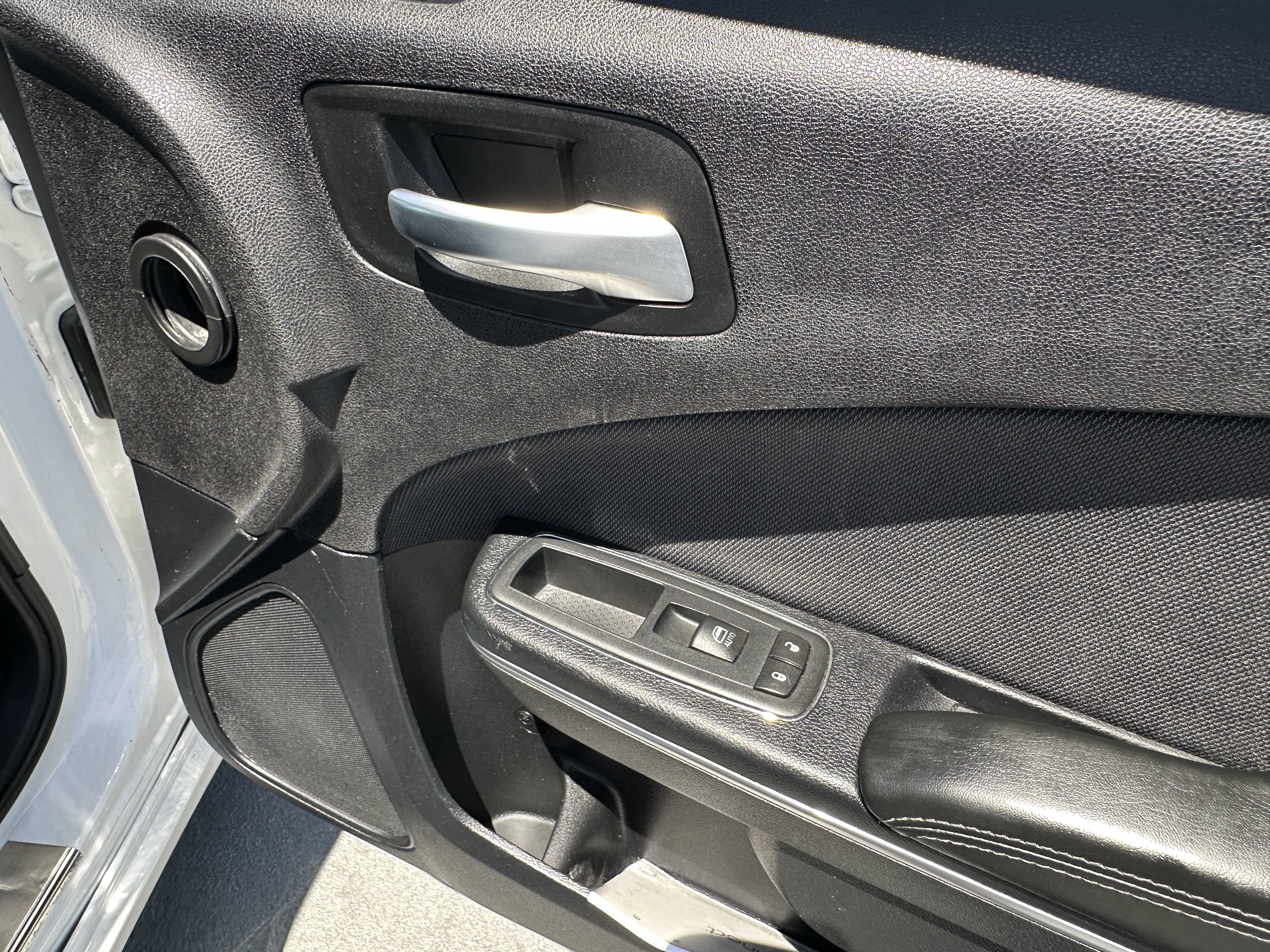 Used 2023 Dodge Charger SXT RWD image 17