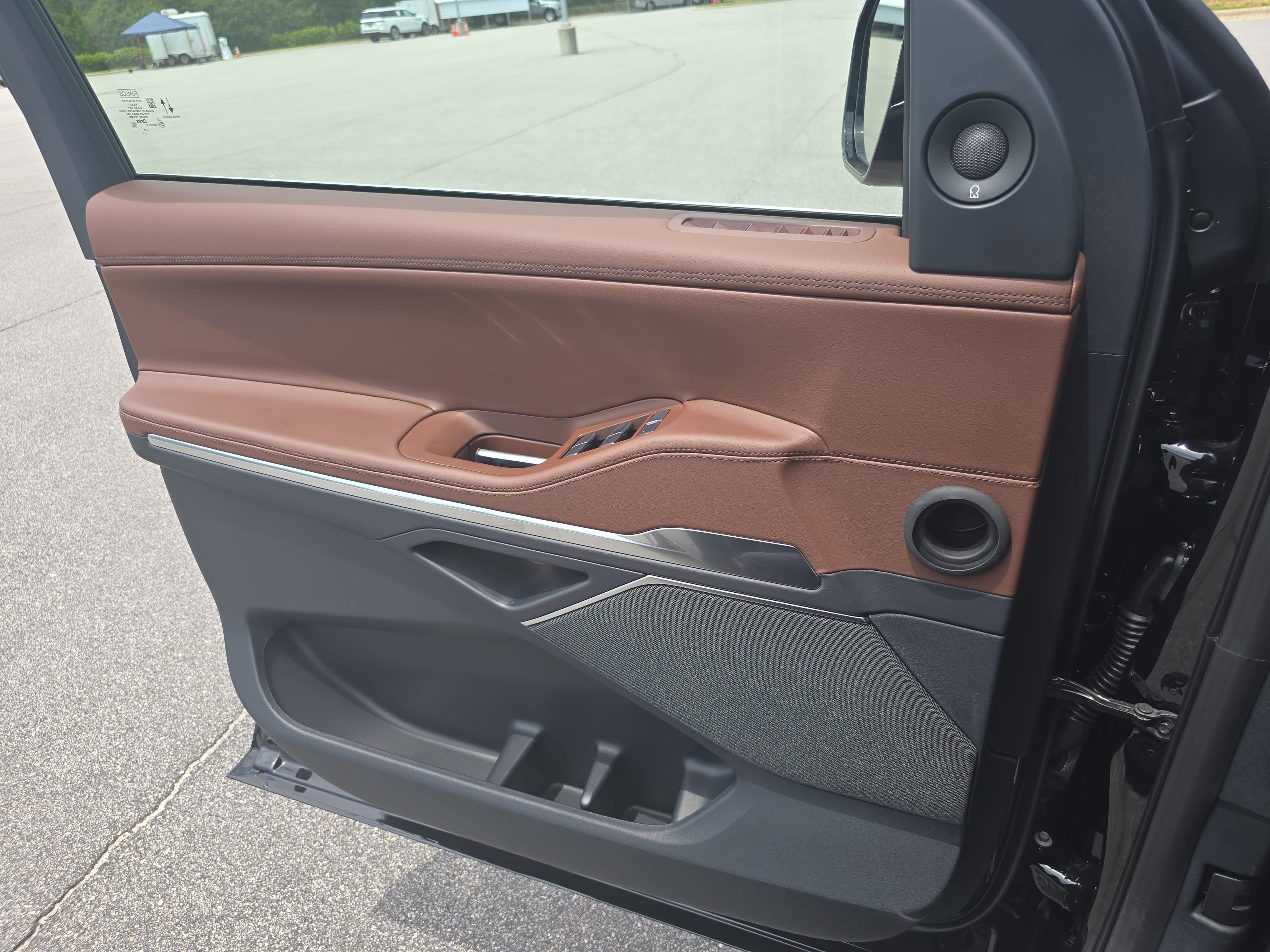 New 2026 Lincoln Navigator L Reserve AWD/4WD image 27