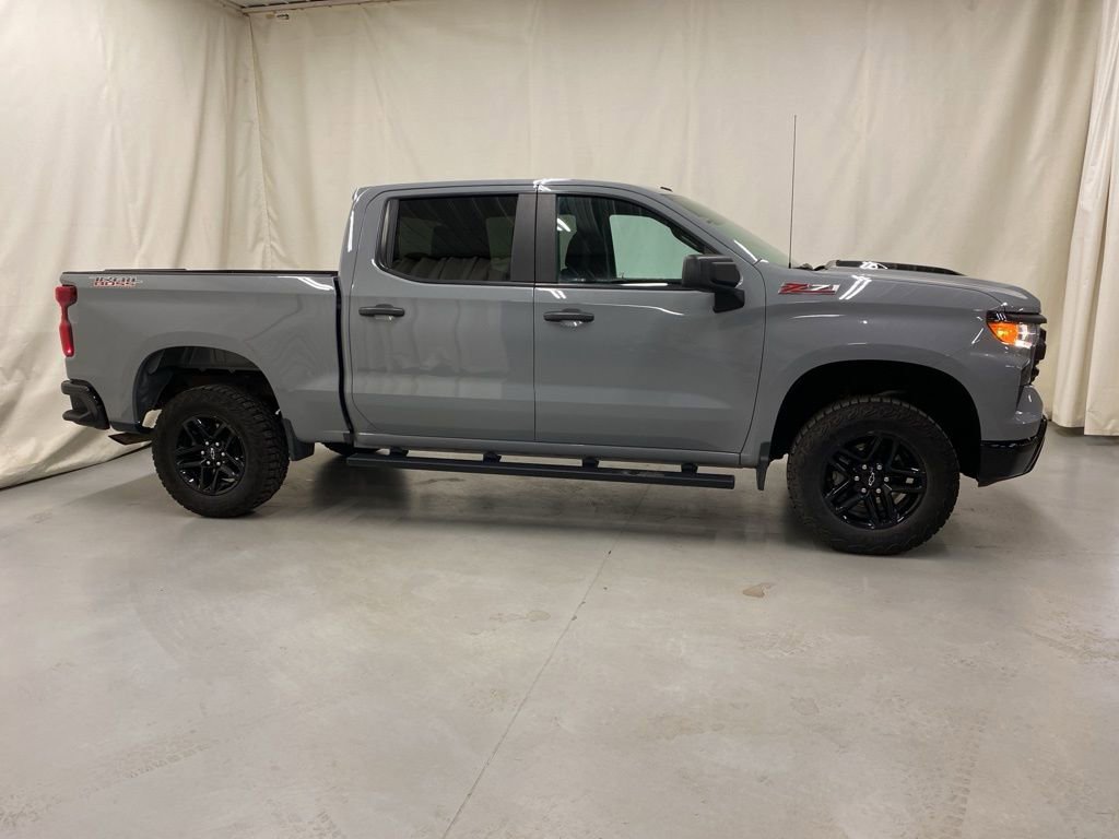 Used 2024 Chevrolet Silverado 1500 Custom Trail Boss image 9