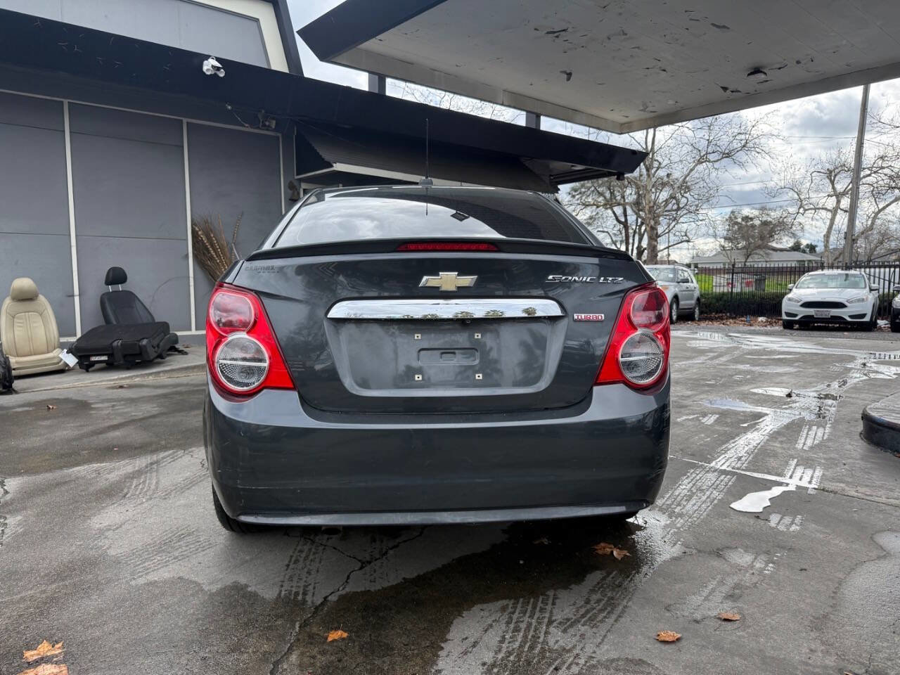 Used 2015 Chevrolet Sonic LTZ image 5