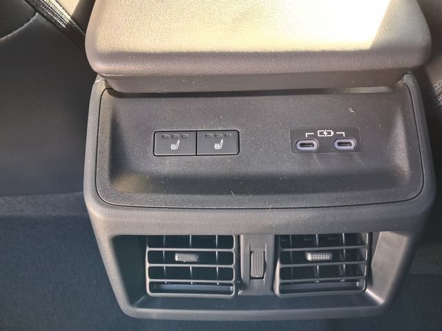 New 2026 Subaru Solterra AWD/4WD image 17
