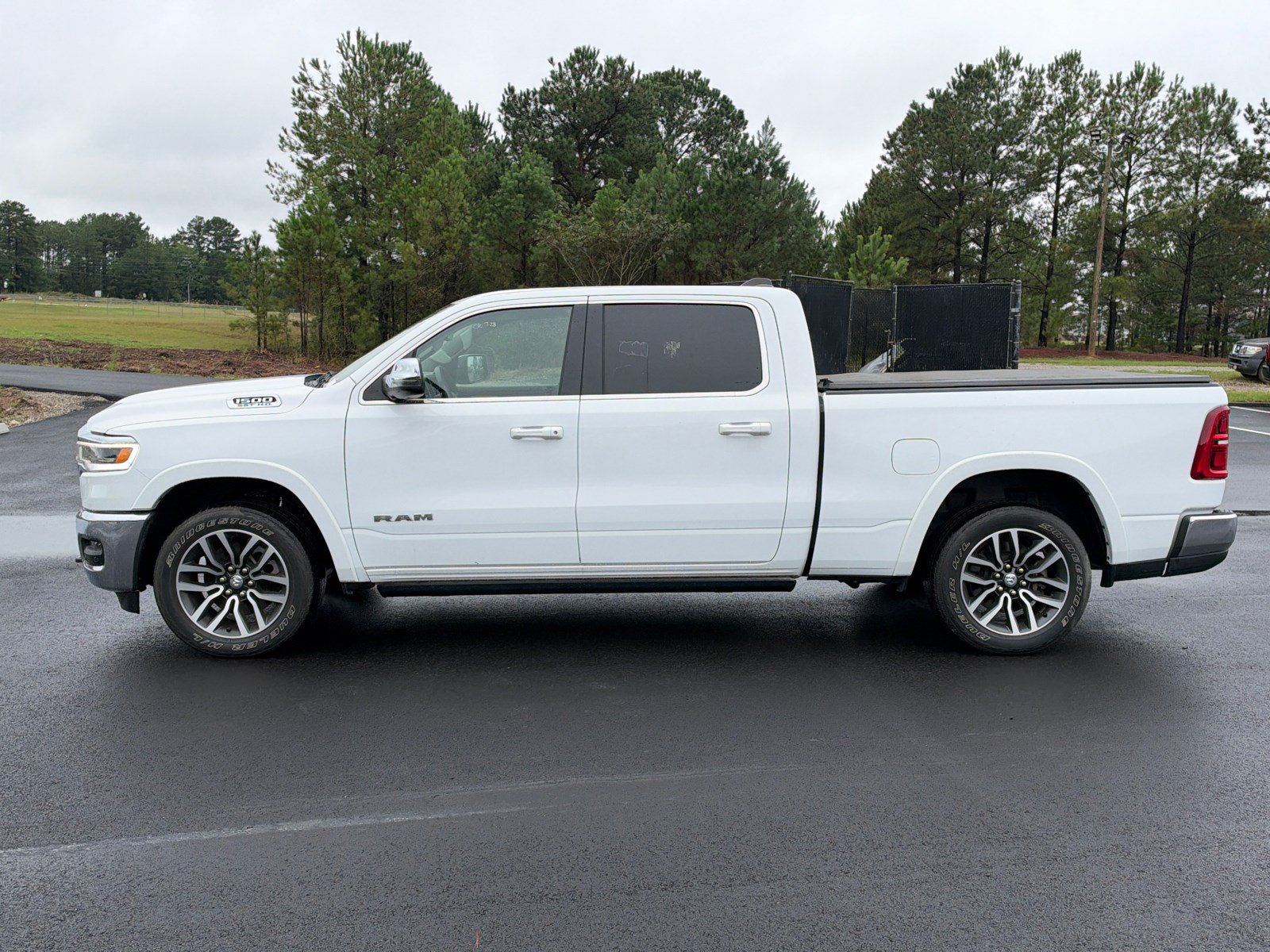 Used 2025 RAM 1500 Limited AWD/4WD image 8