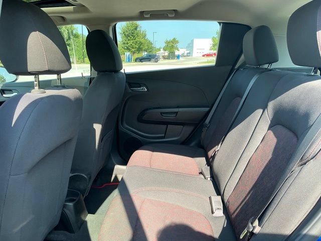 Used 2018 Chevrolet Sonic LT w/ Fun and Sun Package FWD image 30