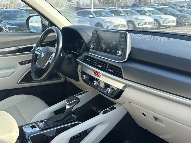 Used 2020 Kia Telluride S w/ S 8 Passenger Seating Package image 15