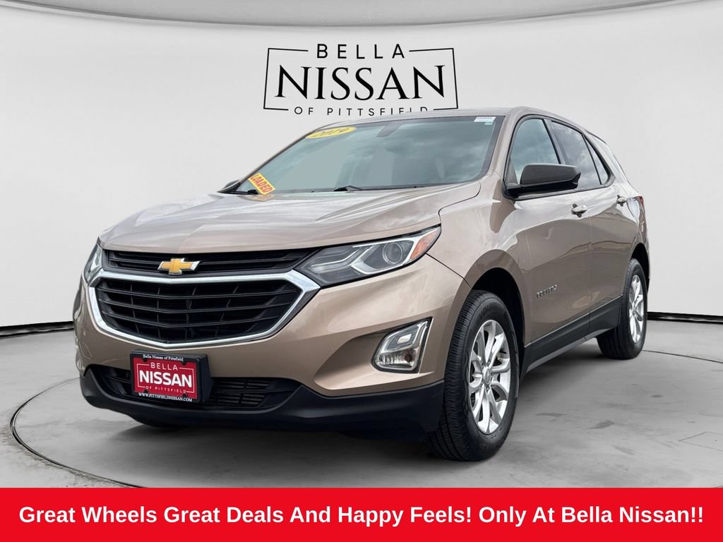 Used 2019 Chevrolet Equinox LS w/ LS Convenience Package AWD/4WD image 1
