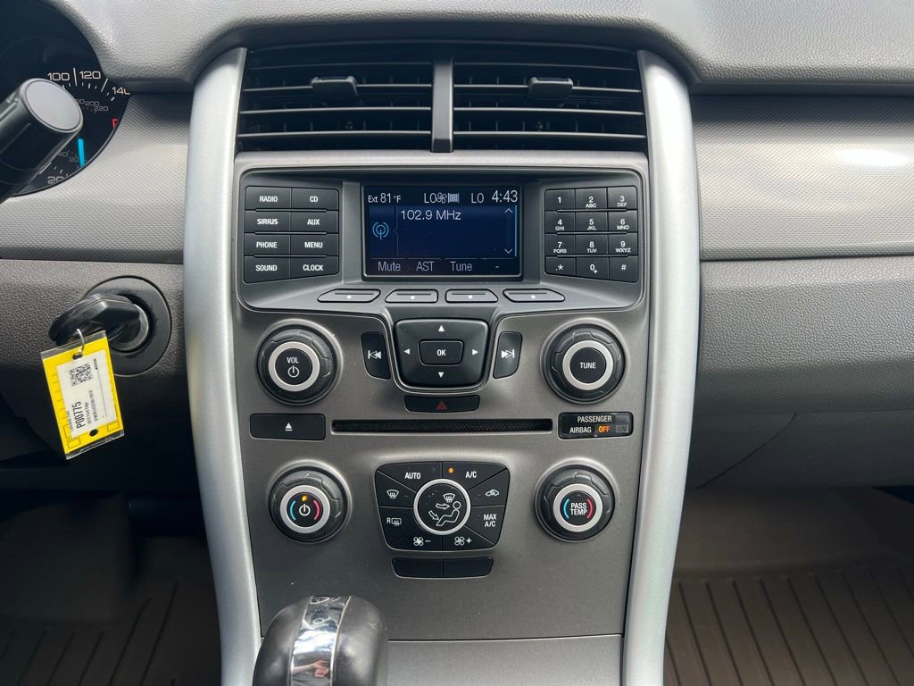 Used 2012 Ford Edge SEL FWD image 23