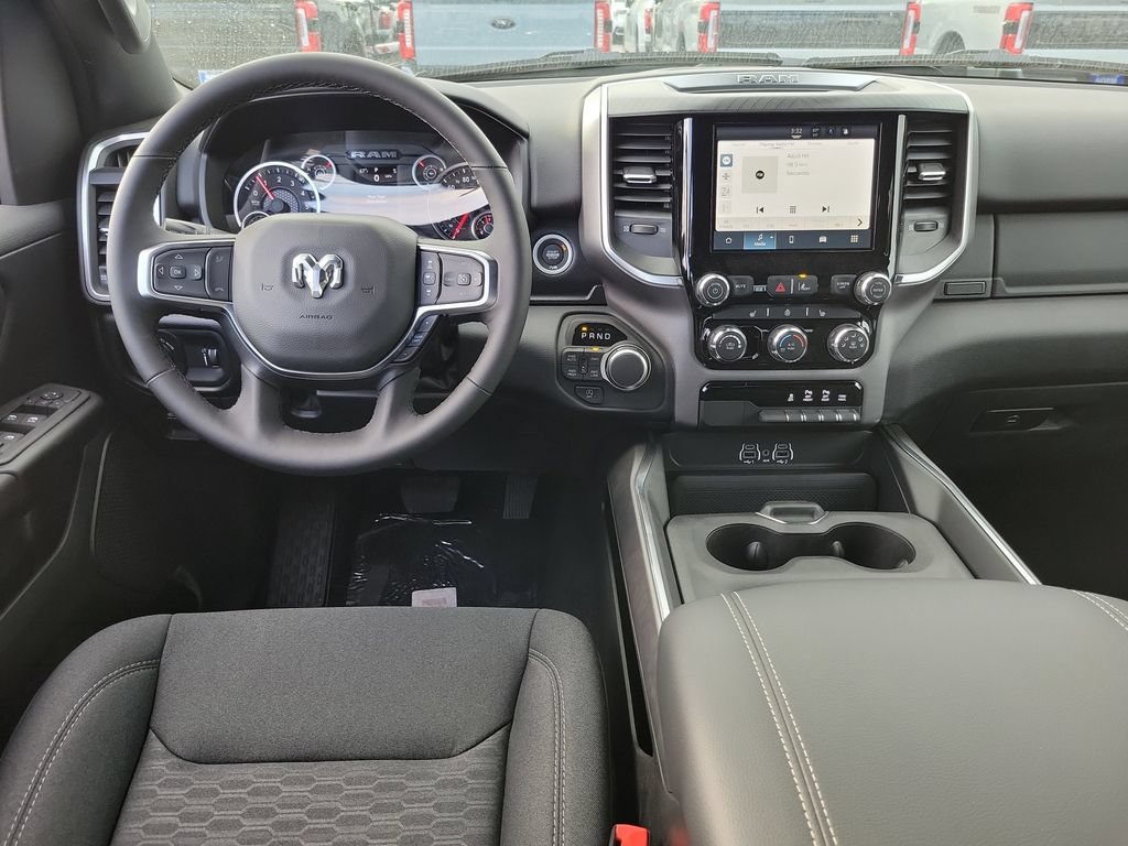 New 2026 RAM 1500 Big Horn AWD/4WD image 4