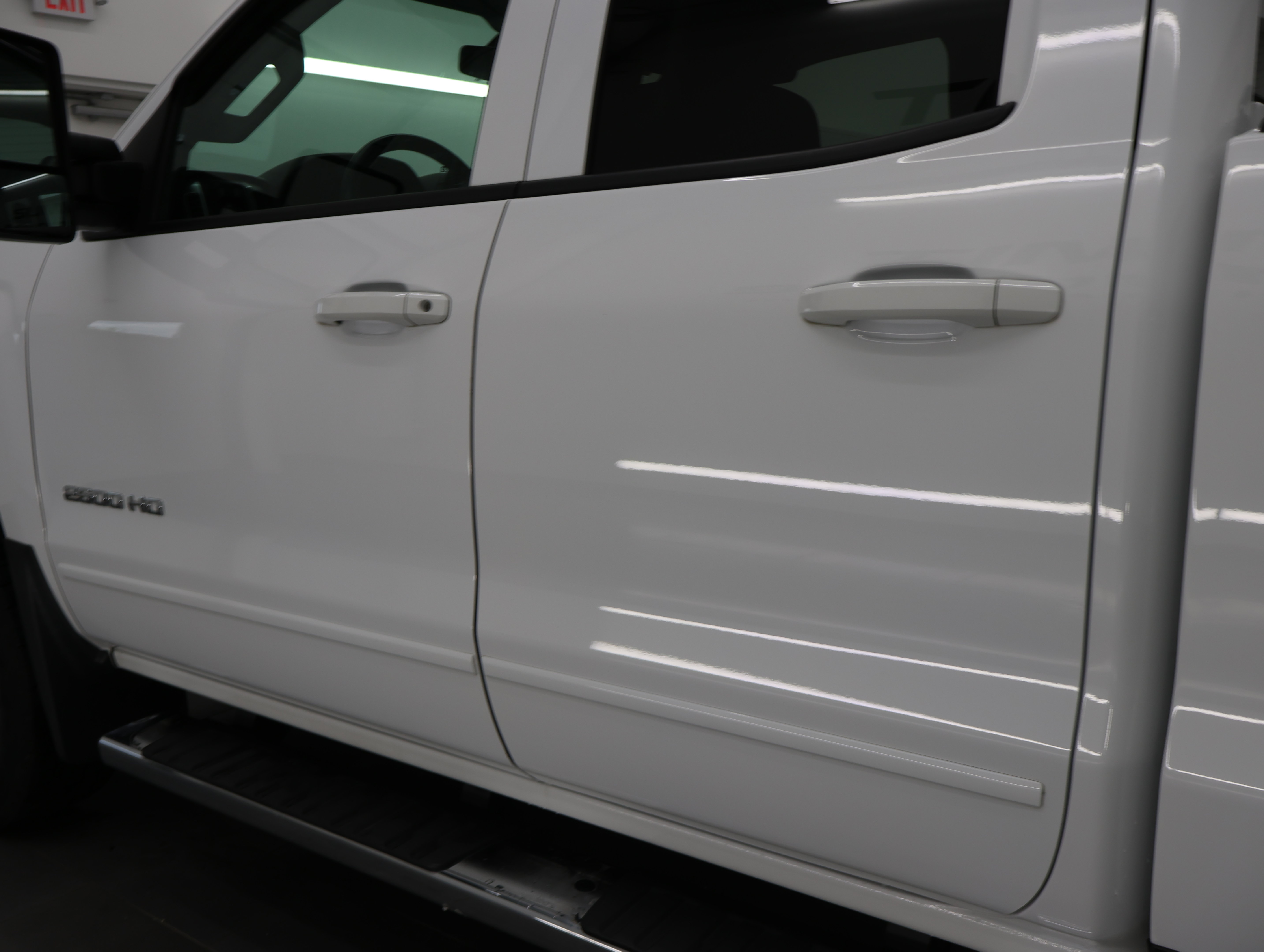 Used 2017 Chevrolet Silverado 2500 LT w/ LT Convenience Package AWD/4WD image 32
