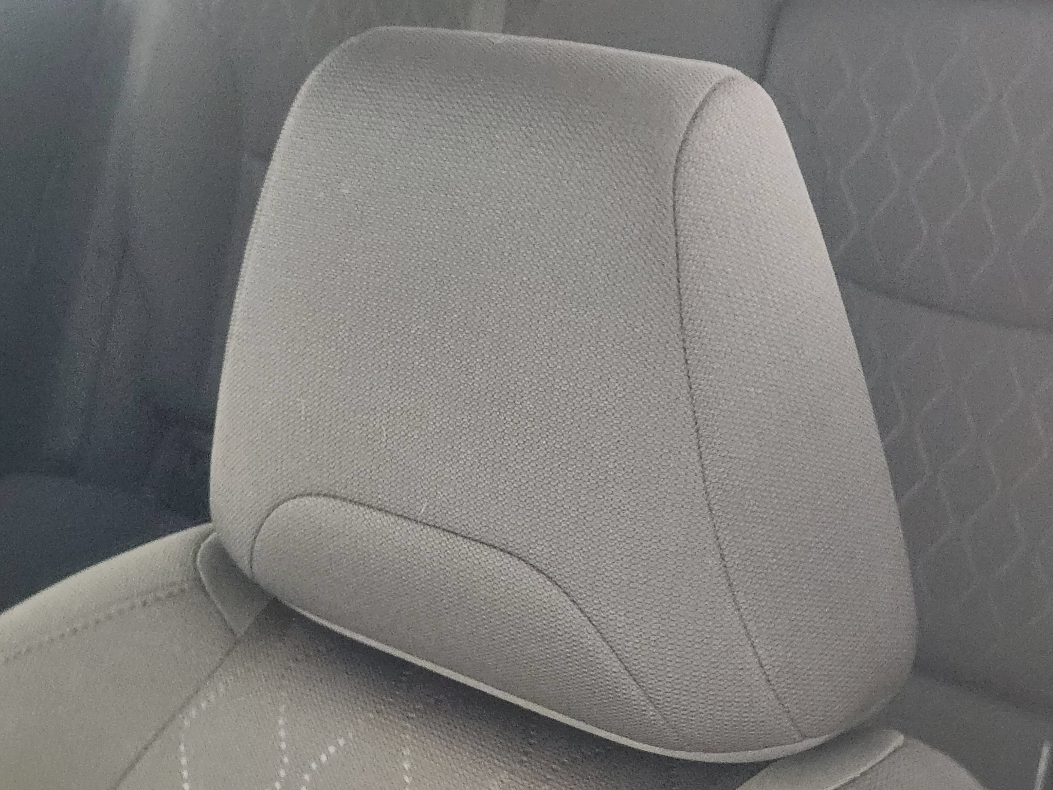 Used 2025 Toyota Corolla Cross LE FWD image 24