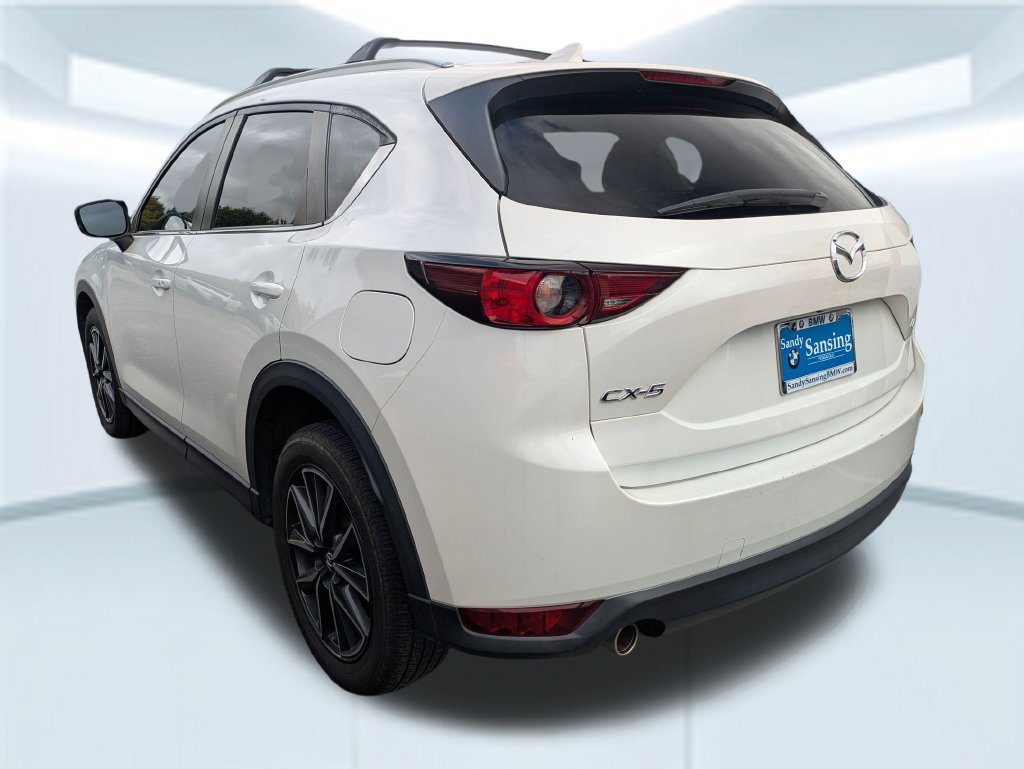 Used 2018 MAZDA CX-5 Touring w/ Preferred Equipment Package FWD image 2