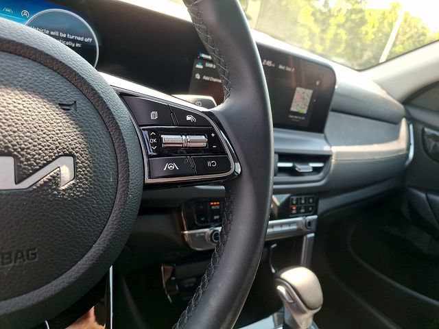 Used 2025 Kia Seltos EX AWD/4WD image 21