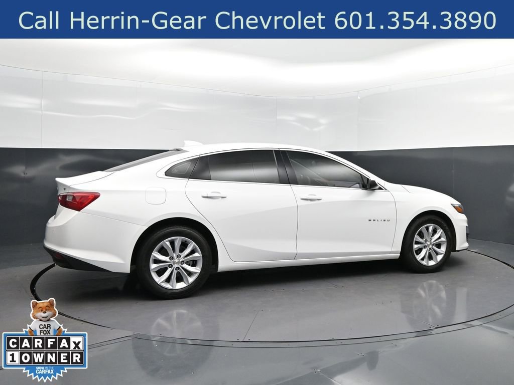 Used 2025 Chevrolet Malibu LT FWD image 8