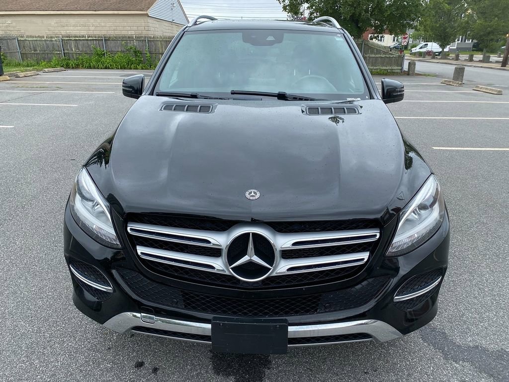 Used 2018 Mercedes-Benz GLE 350 4MATIC image 3