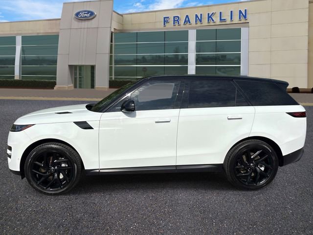 Used 2025 Land Rover Range Rover Sport SE AWD/4WD image 4