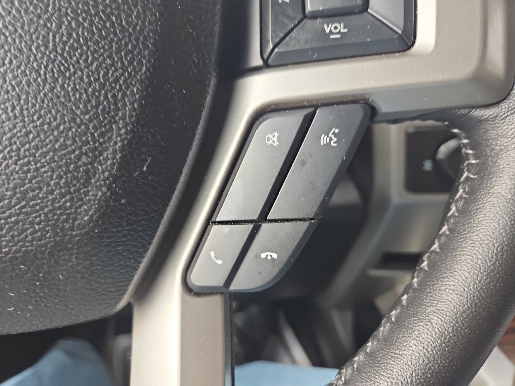 Used 2018 Ford F150 Lariat RWD image 18