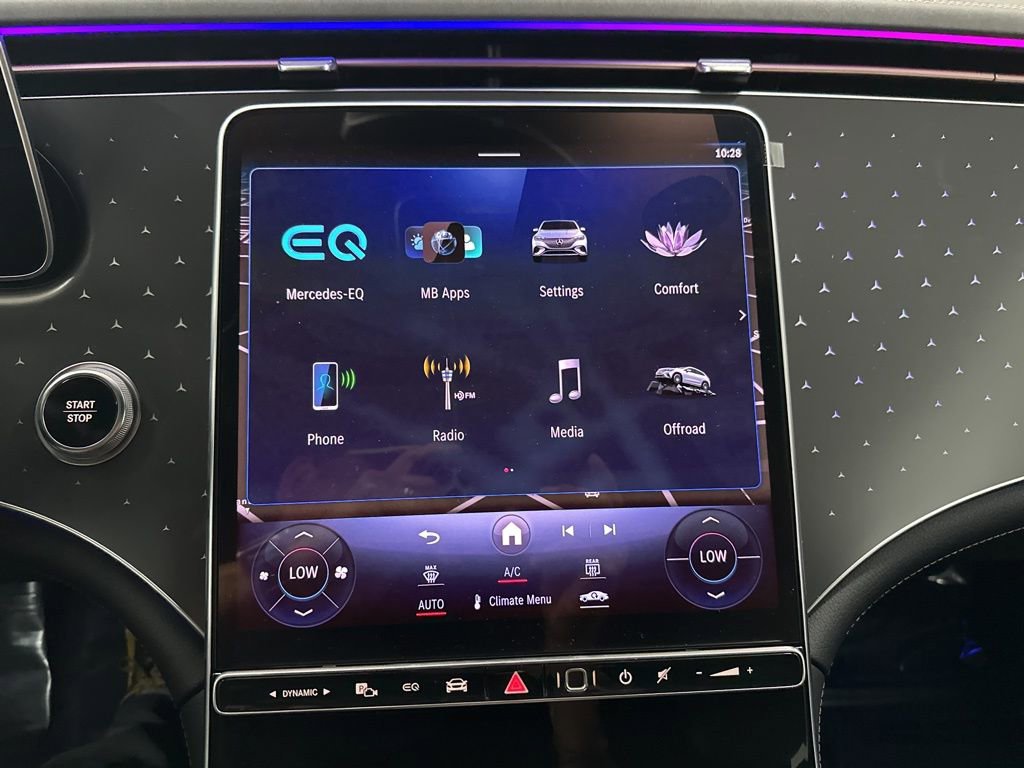 Used 2026 Mercedes-Benz EQE 320 4MATIC SUV image 14